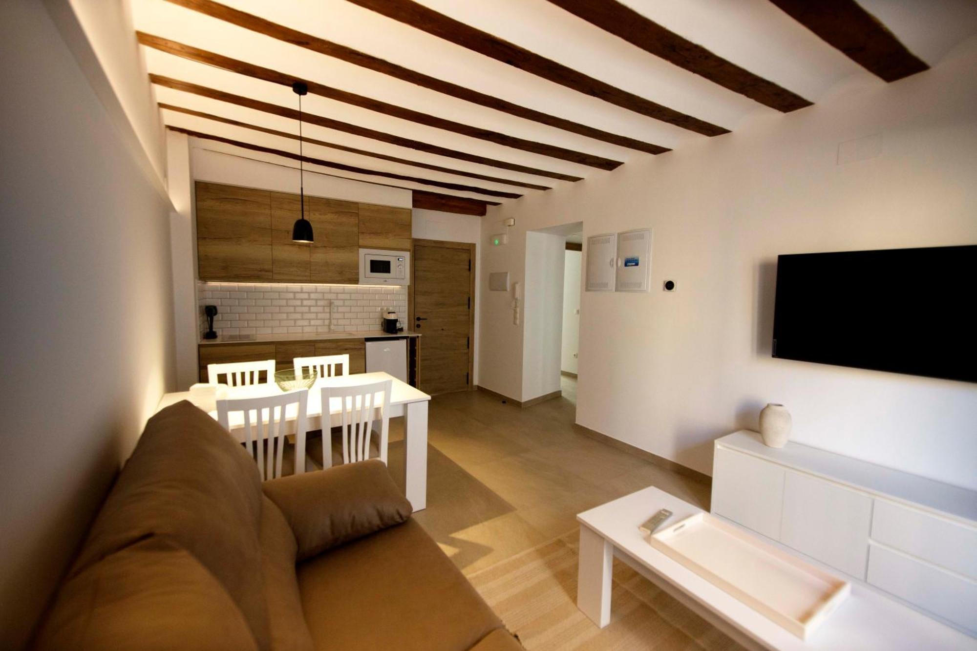 Apartamentos Turisticos La Bodegueta Утьєль Екстер'єр фото