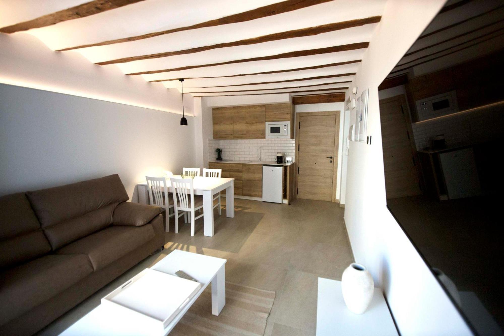 Apartamentos Turisticos La Bodegueta Утьєль Екстер'єр фото
